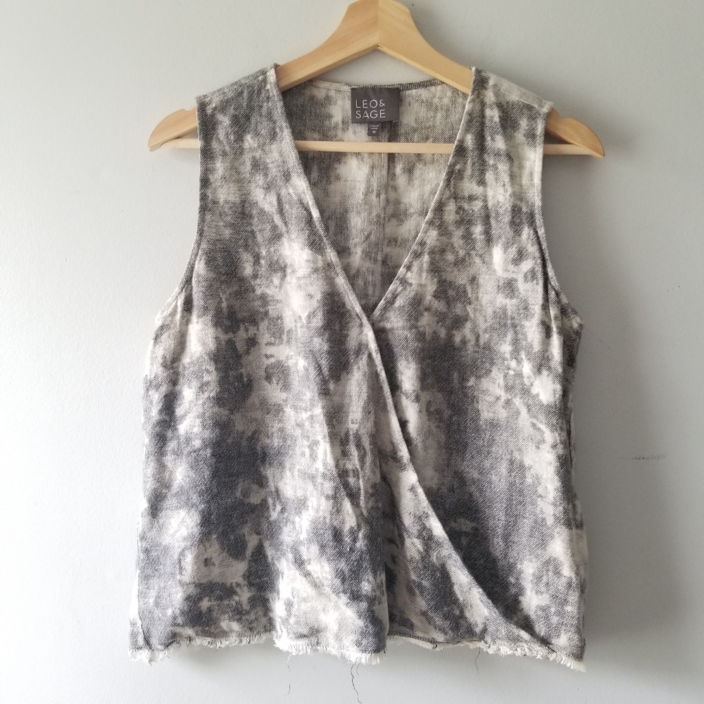 Leo & Sage Linen Tie Dye Sleeveless V Neck Top Medium